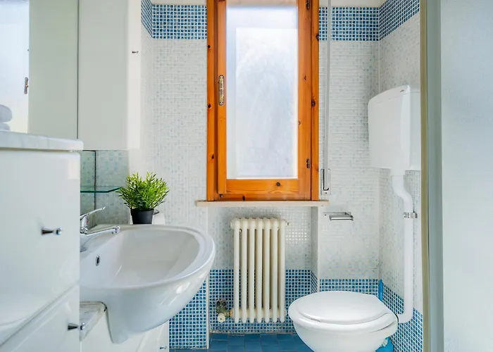 2 Vicino Al Mare Apartment *